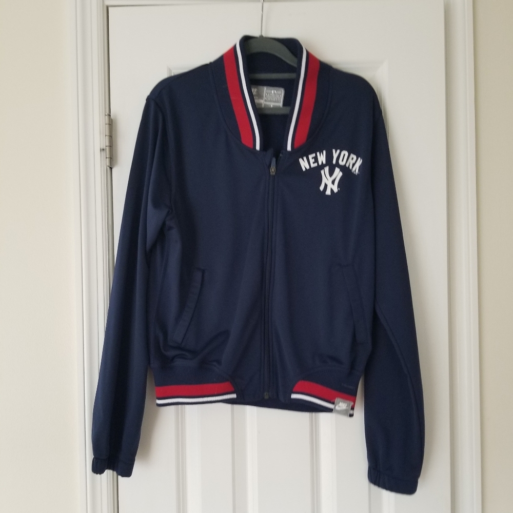 Closet Cleanout 5/$25 NY Yankees zip up